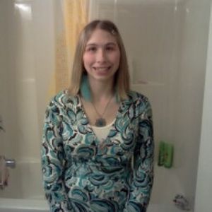 Meet your Posher, Lindsey